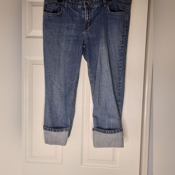 SO 17 Blue Denim Embroidery Zipper Pockets Women’s Capri - Picture 1 of 6